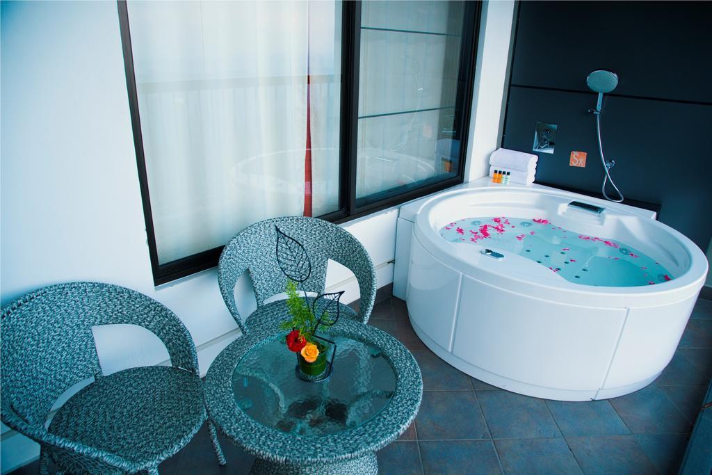 Forest Glade Resorts Chithirapuram エクステリア 写真