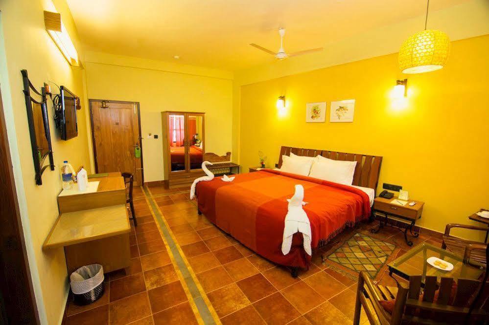 Forest Glade Resorts Chithirapuram エクステリア 写真